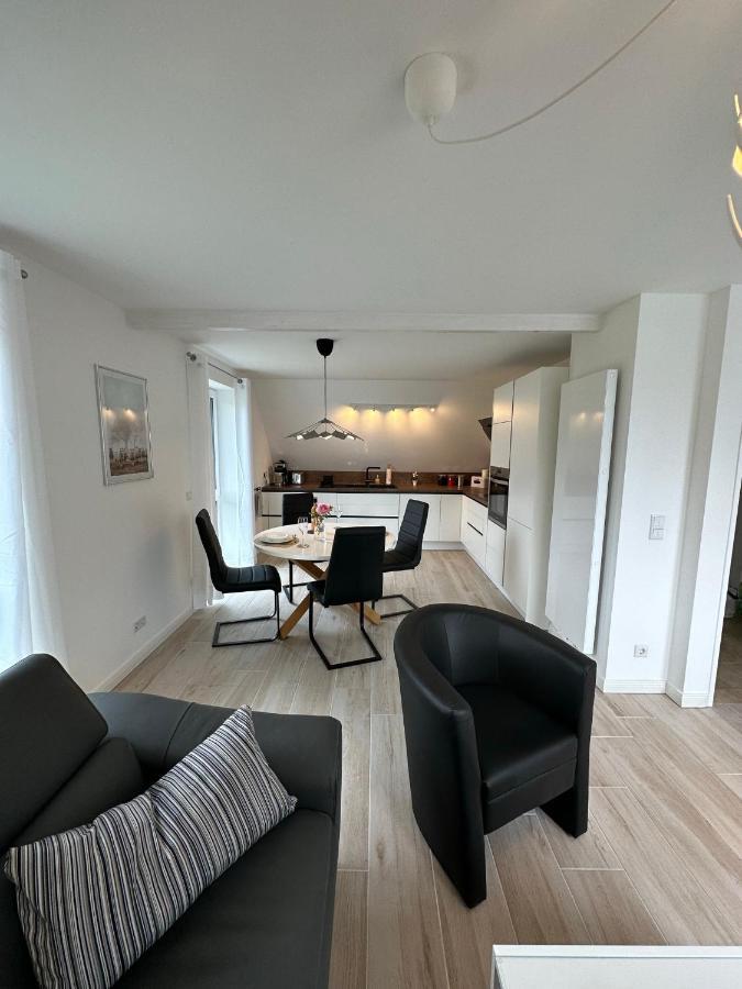 בוכהולץ אין דר נורדהייידה Helle, Grosszuegige Ferienwohnung Fuer 2 - 3 Personen Mit Parkplatz + E-Ladestation In Buchholz, Nordheide מראה חיצוני תמונה